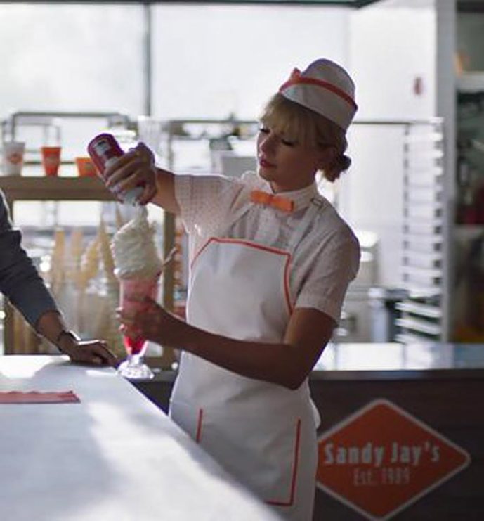 Taylor Swift waitress - Music Shore