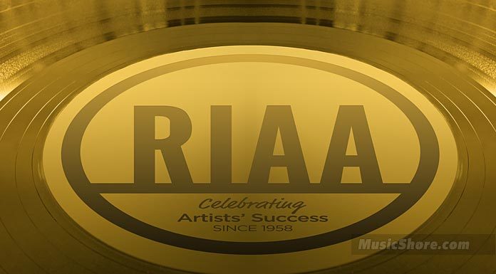 RIAA gold plate - Music Shore